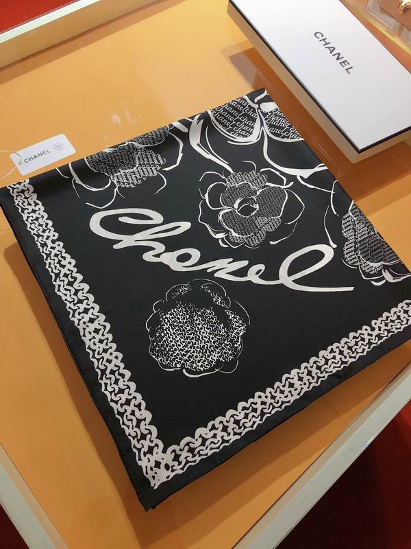 Chanel silk scarf 90X90cm E03 (6)
